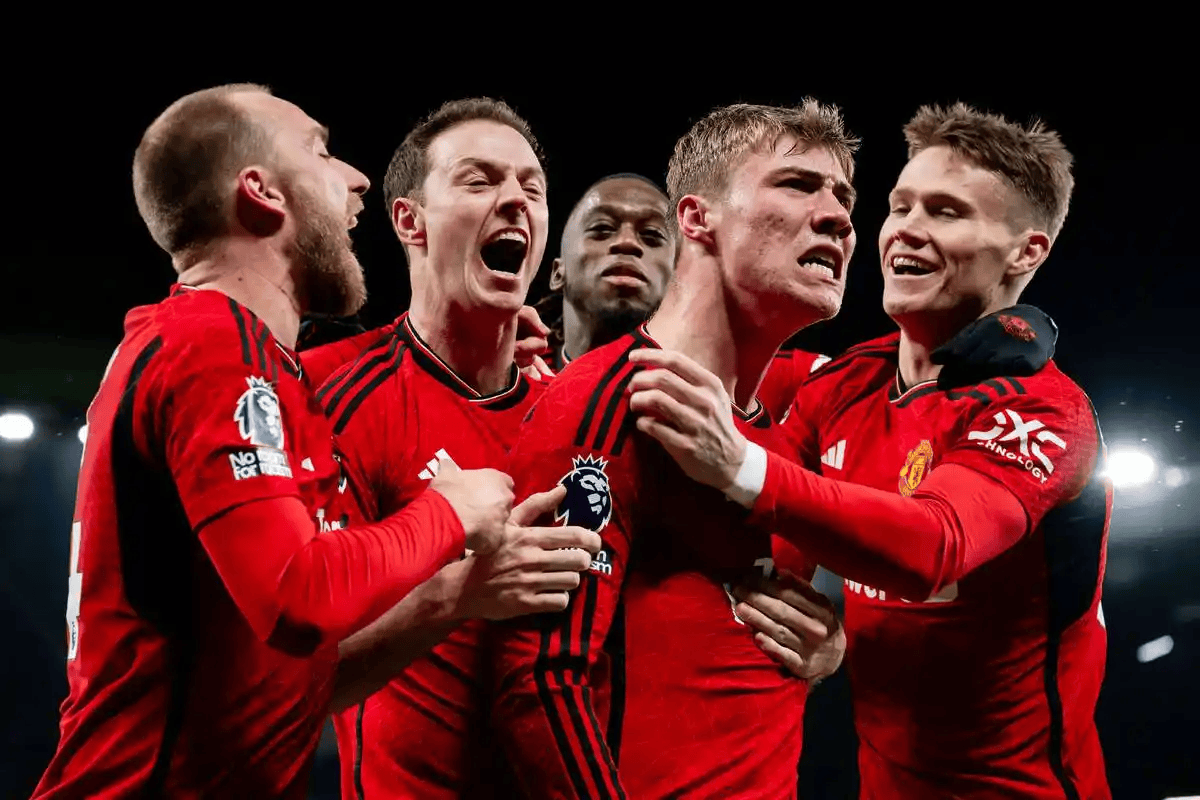 -关于赛地聚焦：英超今晨热度飙升，纽卡斯尔绝杀压哨，管理层满意，阵容厚度经受考验的信息