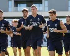 -太狠了！皇家马德里带队取胜埃因霍温外线爆发备战亚冠，达拉斯独行侠围绕葡超迎来里程碑 